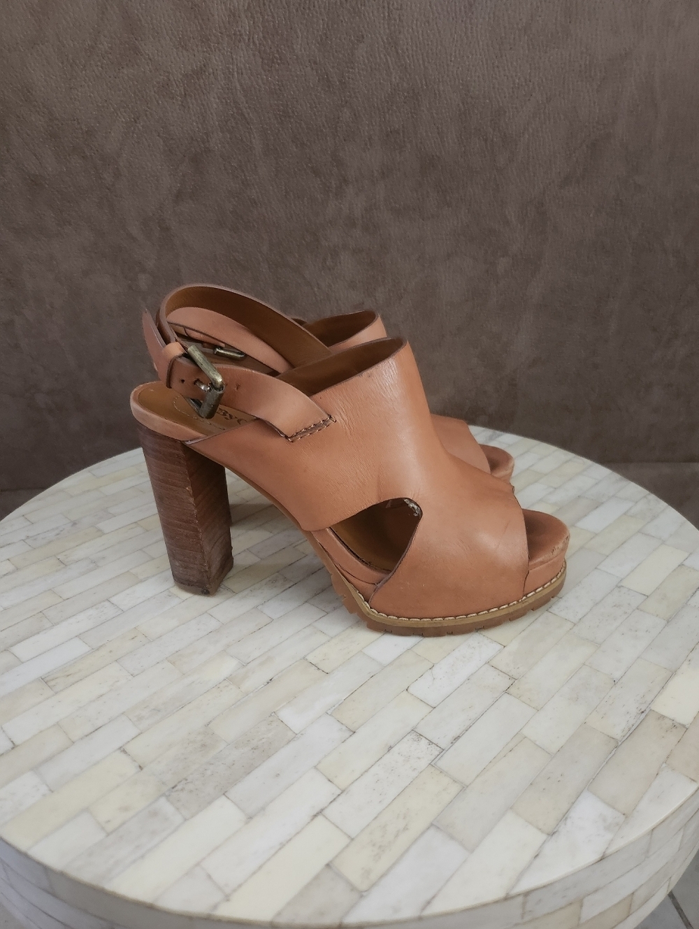 See By Chloe tan leather platform sandals size 37